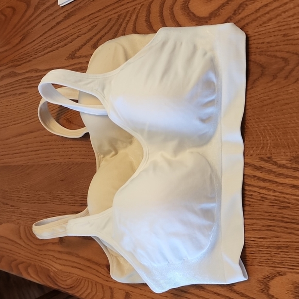 SOLD!!Women's comfort bras